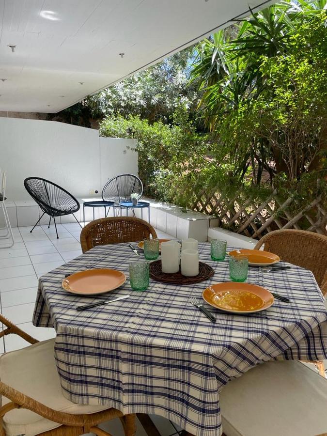 Appartamento Vouliagmeni'S Secret Garden Near The Sea Atene Esterno foto