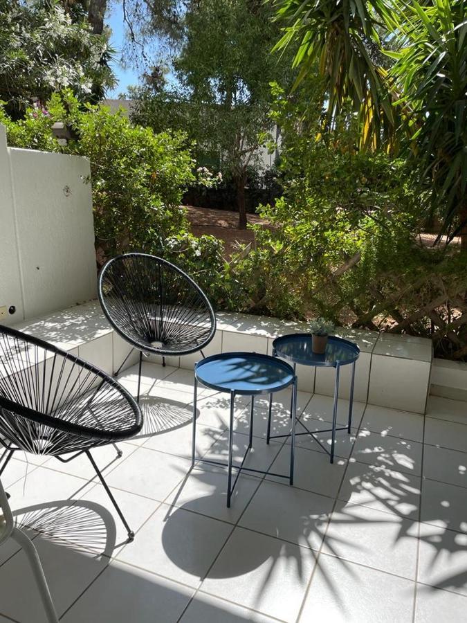 Appartamento Vouliagmeni'S Secret Garden Near The Sea Atene Esterno foto